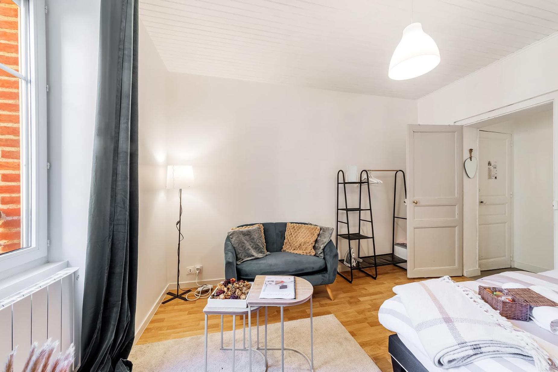 Charmant Cocon Au Coeur De Rennes Calme Et Lumineux Luaran gambar